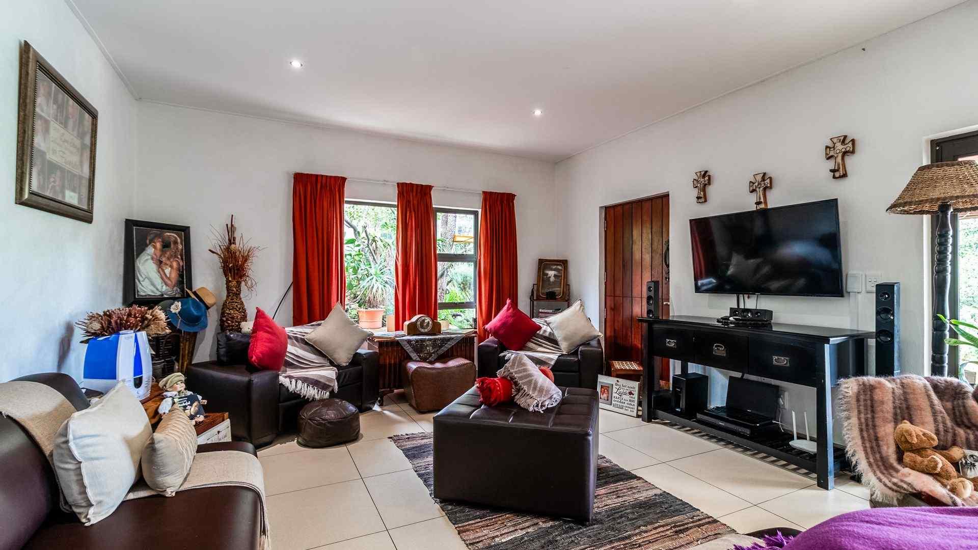 756789_IMG_1928-HDR.jpg